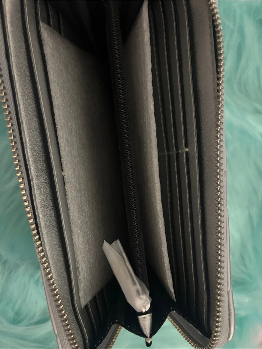 Victoria's Secret Metallic Silver Quilted Zip-Around Wallet - Picture 3 of 3
